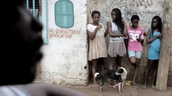 Angola regista queda de gravidez na adoslescência de 43,5% para 27,1% na última década