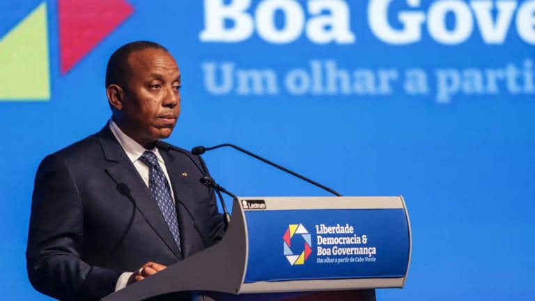 Antigo Primeiro- Ministro de São Tomé processado por “insultos” ao Presidente da República
