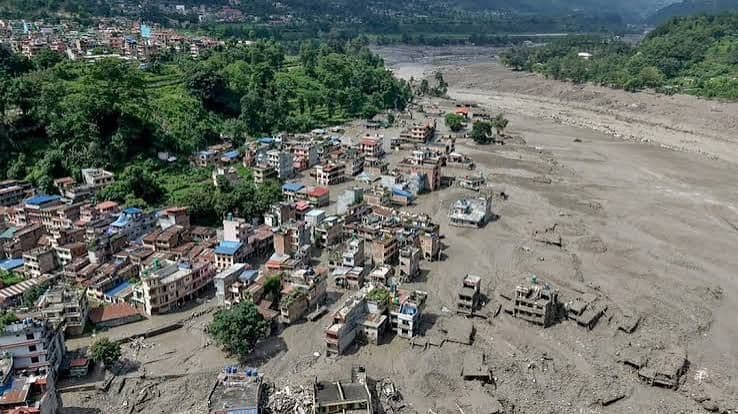 Inundações no Nepal deixam pelo menos 95 mortos e centenas de desaparecidos