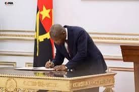 João Lourenço faz alterações no Ministério da Defesa e nomeia novo embaixador para o Senegal