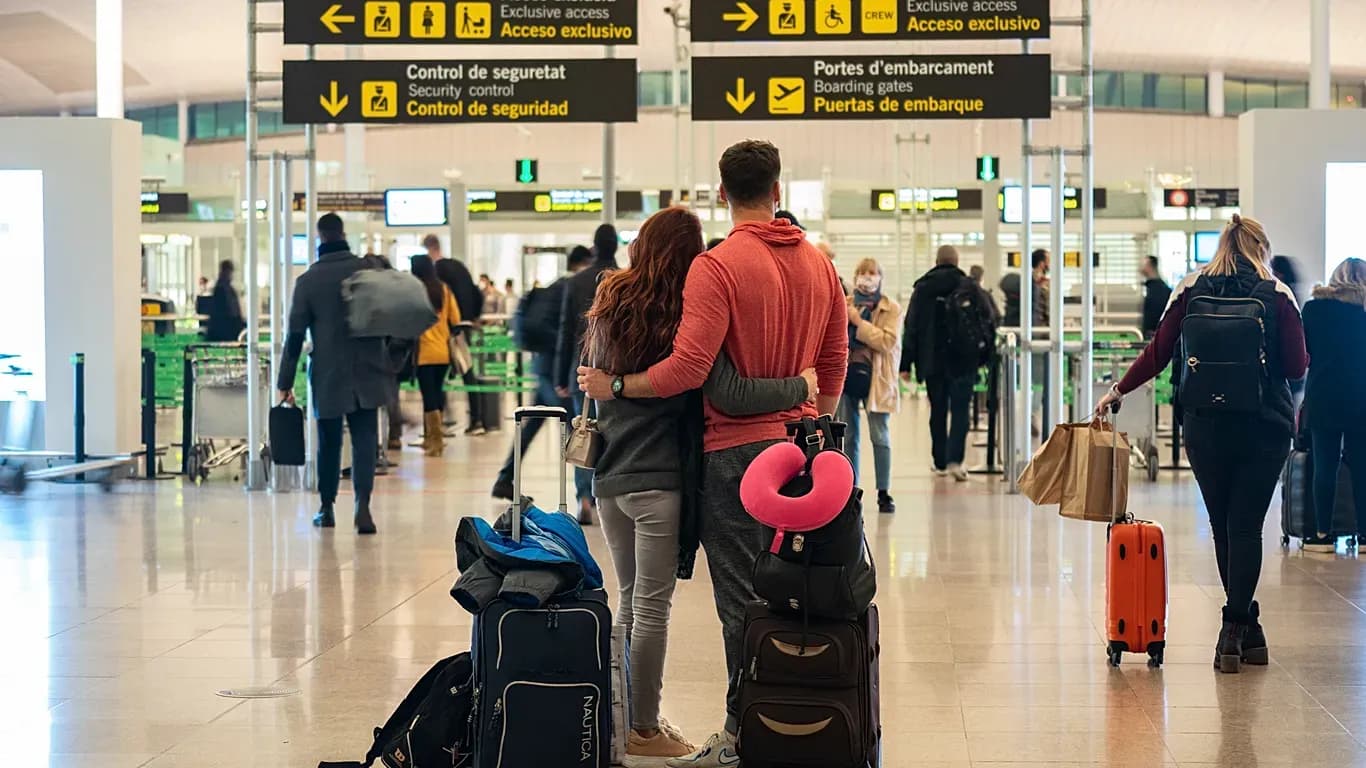 Espanha reforça controlos a passageiros vindos de Itália em meio a tensão sobre Schengen