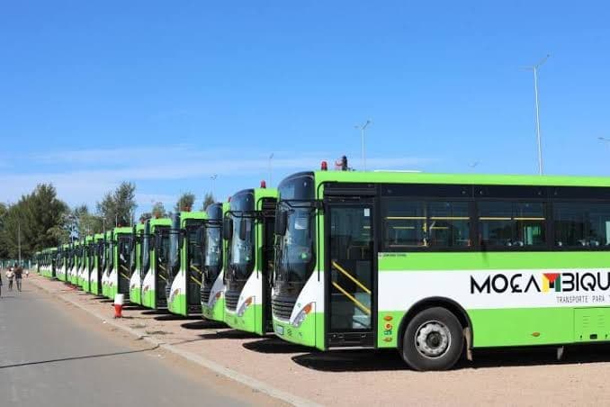 Moçambicanos passam a locar transporte público em Maputo em tempo real